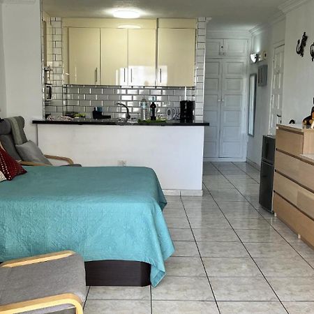 Estudio Los Cristianos-Tenerife- ロスクリスティアーノス エクステリア 写真