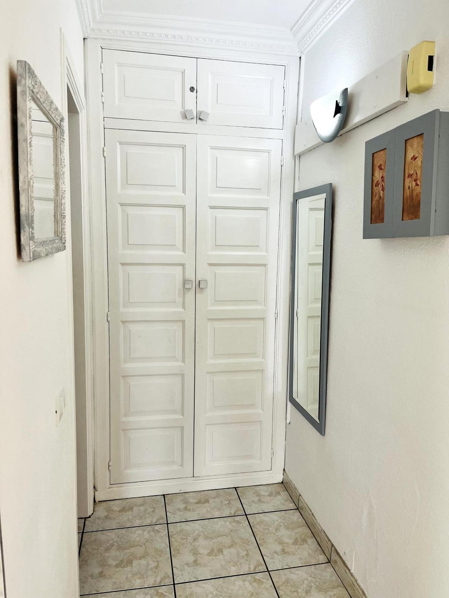 Estudio Los Cristianos-Tenerife- ロスクリスティアーノス エクステリア 写真