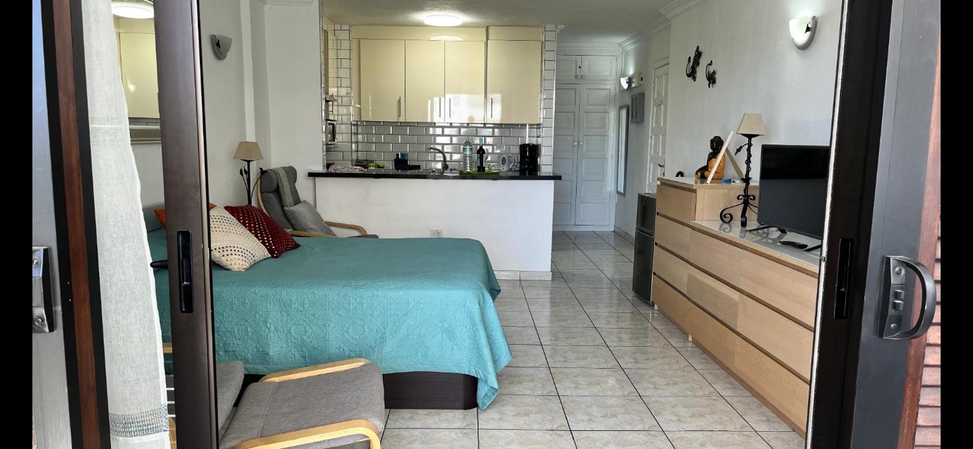 Estudio Los Cristianos-Tenerife- ロスクリスティアーノス エクステリア 写真